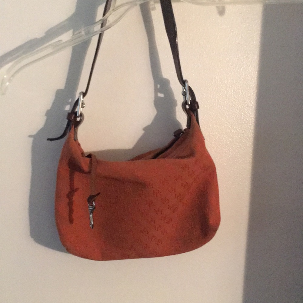 Dooney & Bourke shoulder bag